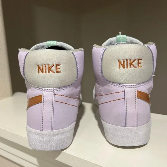 NIKE Blazer Youth Size 6Y Mid 77 Barley Grape Metallic Copper DQ6084 500 - Picture 9 of 9